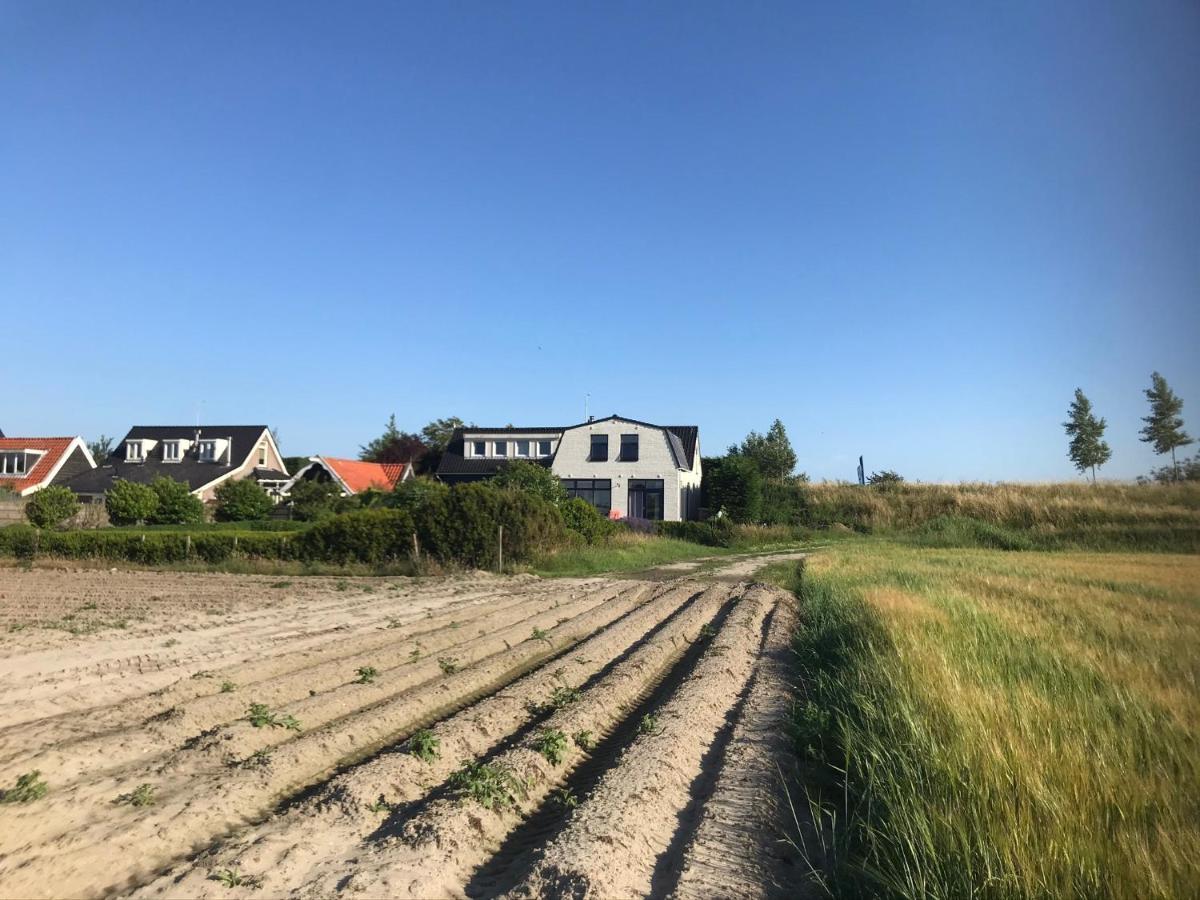 T Huuske Tuinappartement Met Fantastisch Uitzicht, Nabij Zee 宗讷迈勒 外观 照片